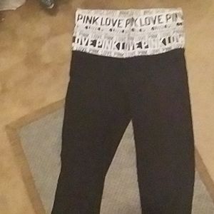 Yoga pink pants Cropped leg